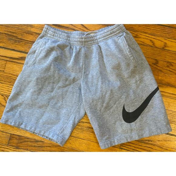 VTG Nike Big Black Swoosh Sweat Shorts Pockets Men’s M Gray Drawstring Pull On - Picture 1 of 10